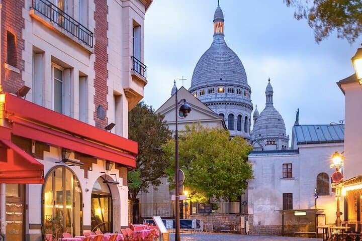 Private Van Tour in Paris 8-Hours