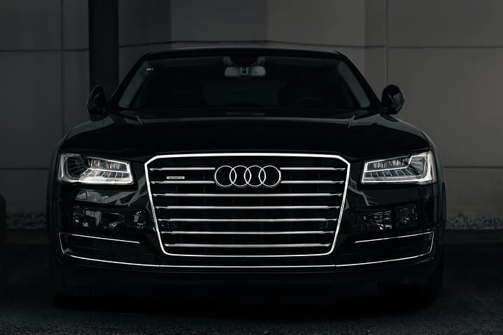 Paris City to CDG (Roissy) Private Airport Transfer
