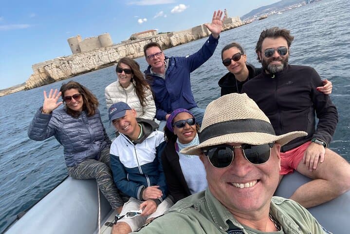 Private 3-Hour Snorkeling Tour near Monte Cristo from Marseille with Guide