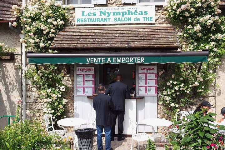 RDV/Meeting point