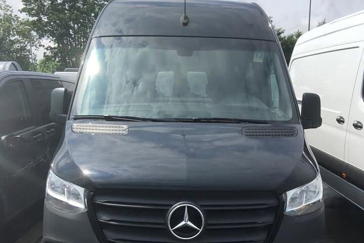 Paris to Dijon Private Transfer