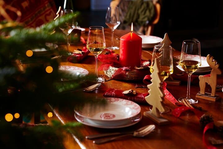 Immersive cellar tour-tasting-Christmas meal 100% immersive