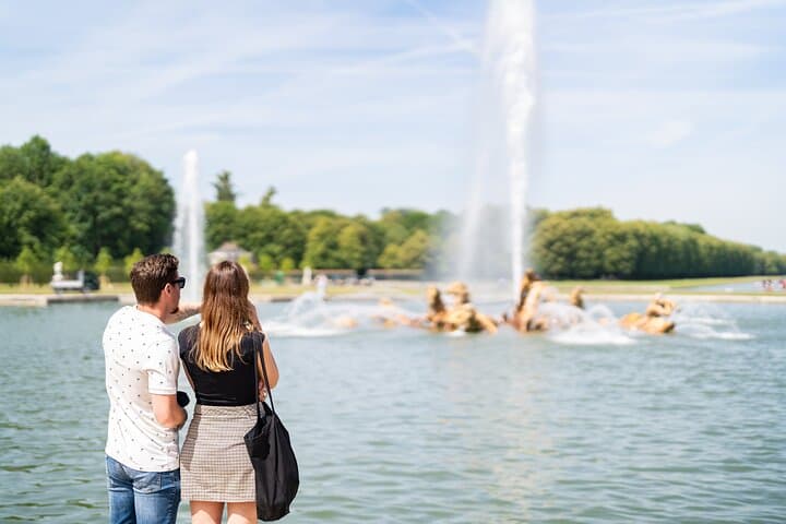 The fountain show