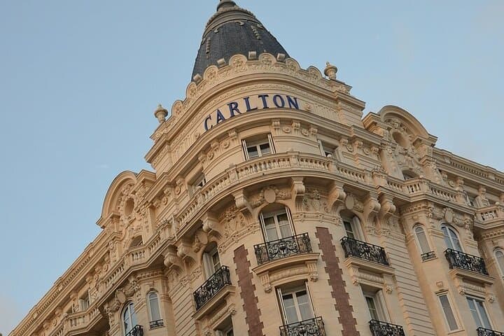 Private Walking Tour of Cannes for Couples