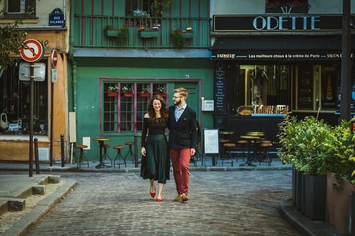 Private Paris Photo shoot with a Film Director: Natural Style
