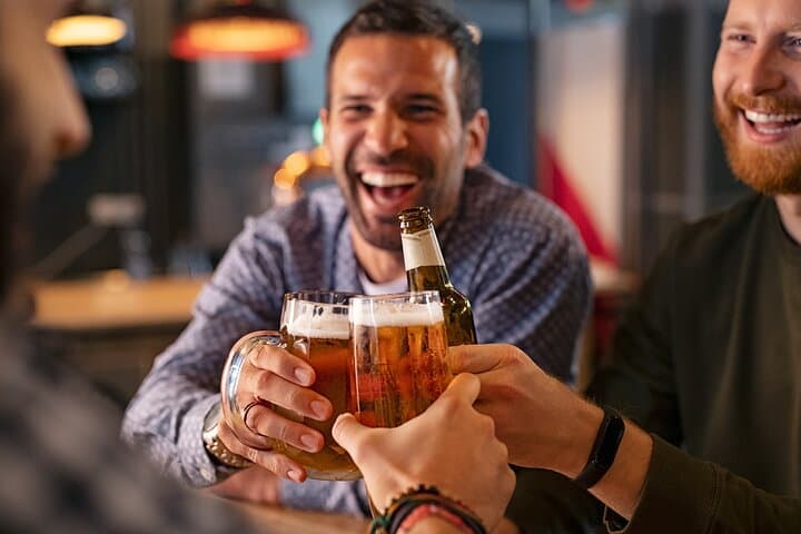 Private French Beer Tasting Tour in Paris Old Town