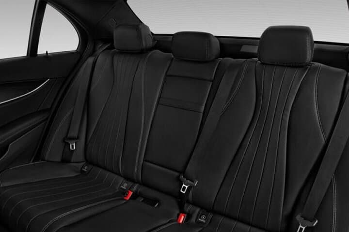 Paris City Departure Private Transfer to Paris Airport CDG by Car