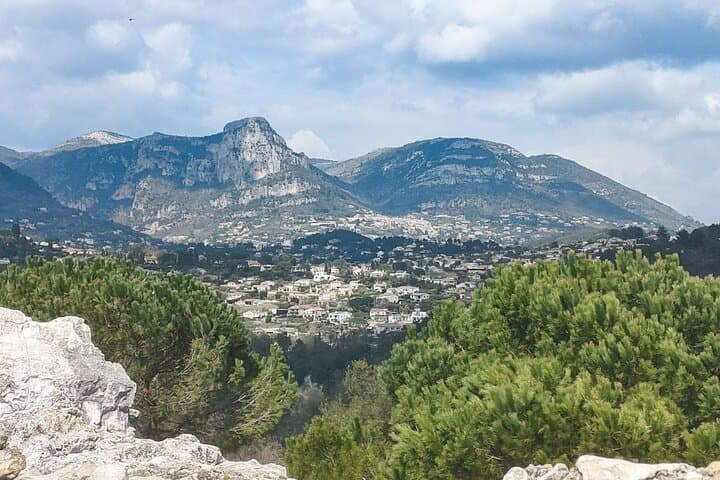 8 Hours Private French Riviera Villages Hiking