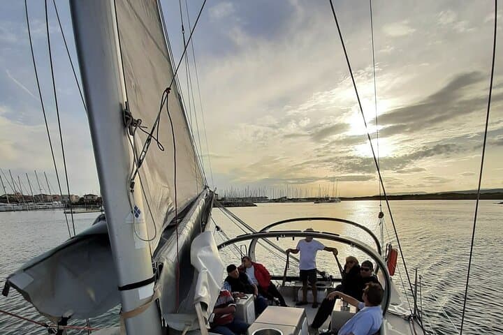 Sea trip in a fast and comfortable sailboat in Leucate: privatization 1/2d