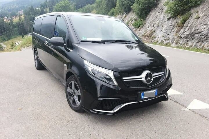 Private Departure Transfer from Chamonix to Milan Airport