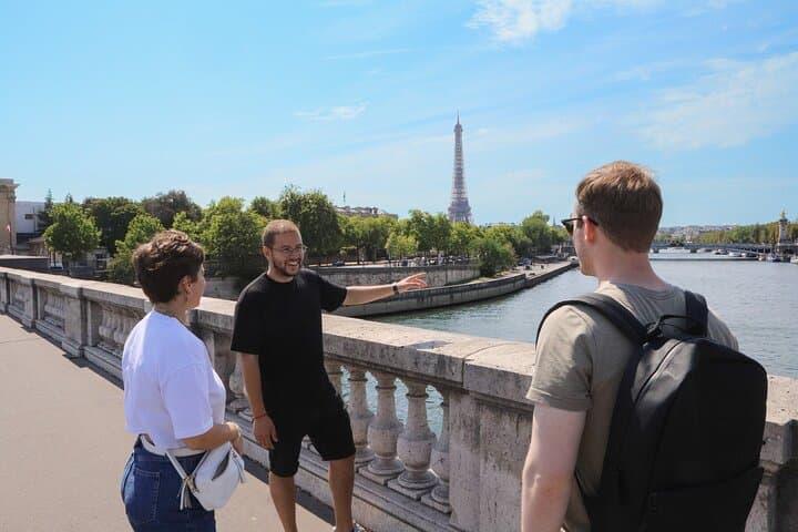 Eiffel Tower from the Concorde bridge