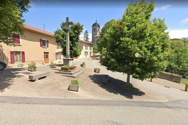 Pérouges : Medieval Village Private Guided Tour