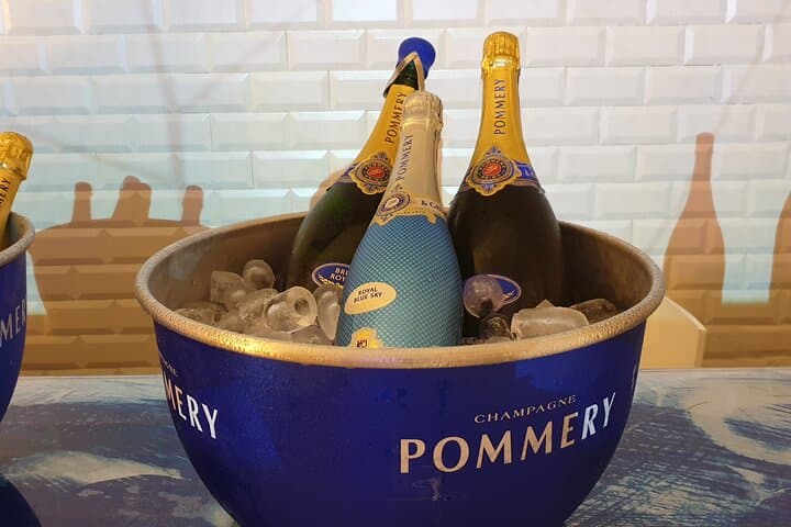 Champagne Day tour with Veuve Clicquot and 2 other big wineries