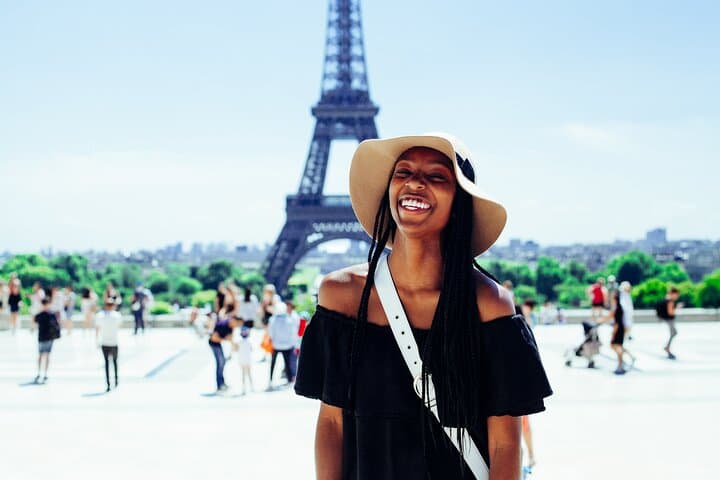 Explore the Instaworthy Spots of Paris with a Local