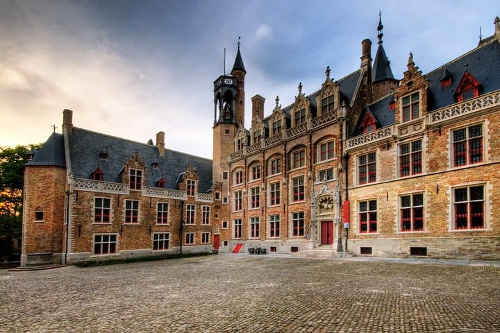 Paris to Bruges Private Full-Day Tour