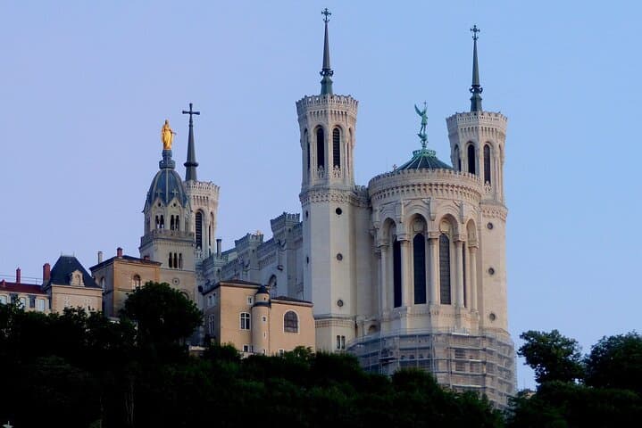 Private Direct Transfer From Montpellier to Lyon