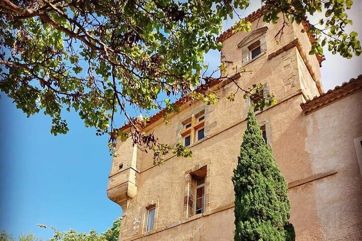 Luc Castle