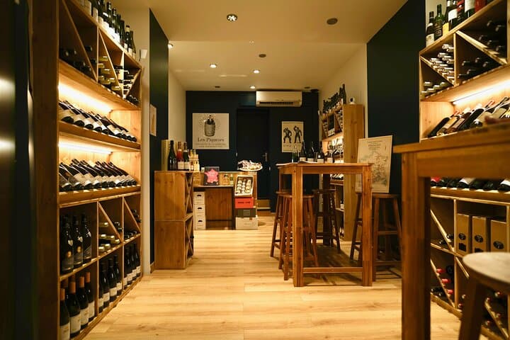 Paris Wine Tasting Experience in Montmartre