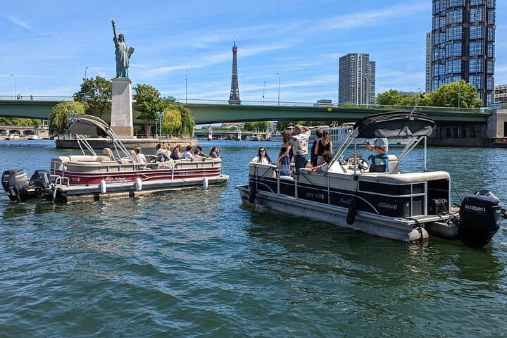 Paris on the Seine side: Magical private cruise