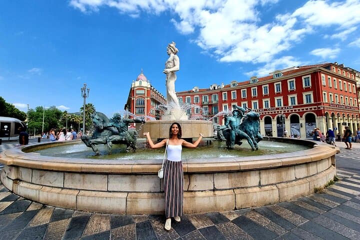 Place Massena, meeting point