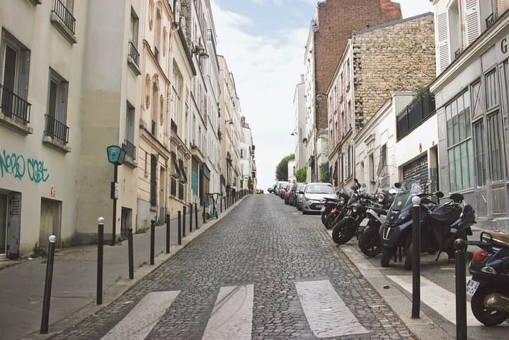 Private Tour in Paris & Lunch Cruise with CDG Transfer