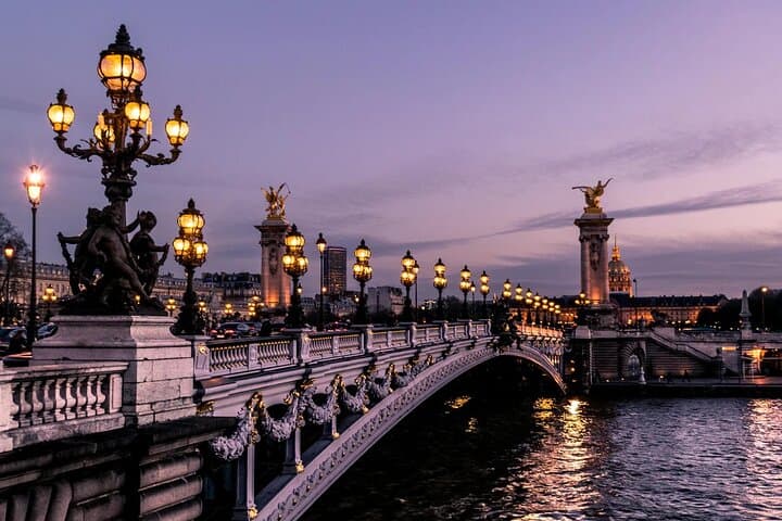 Half Day Tour with Pick up from Paris Beauvais Airport