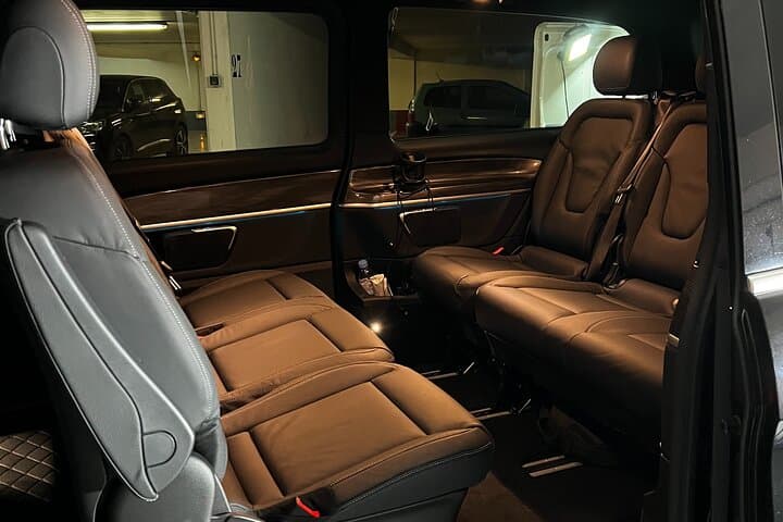 Private transfer by luxury Mercedes from PARIS to ==> AMSTERDAM with Cab-Bel-Air