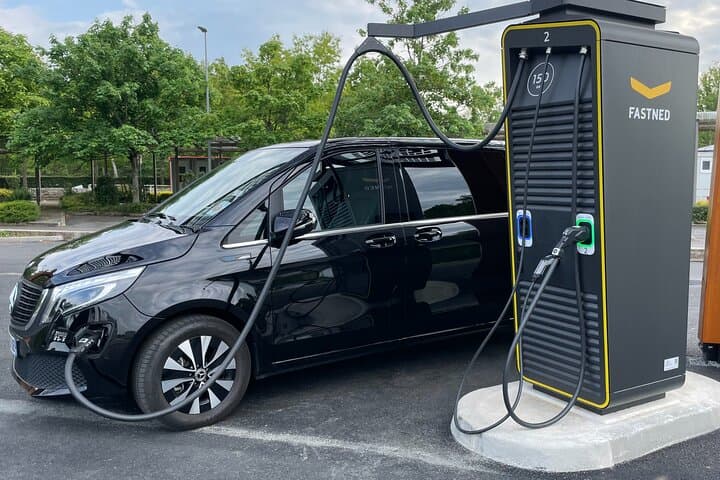Transfer by luxury Mercedes from PARIS to => AIRPORT from PARIS with Cab-Bel-Air