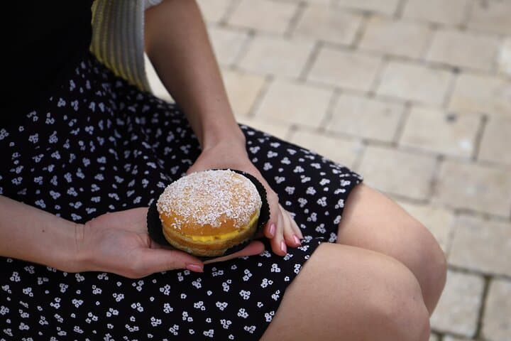 All-Inclusive Food and History Tour with Local Expert Guide