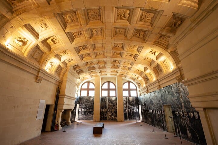Chambord Castle inside