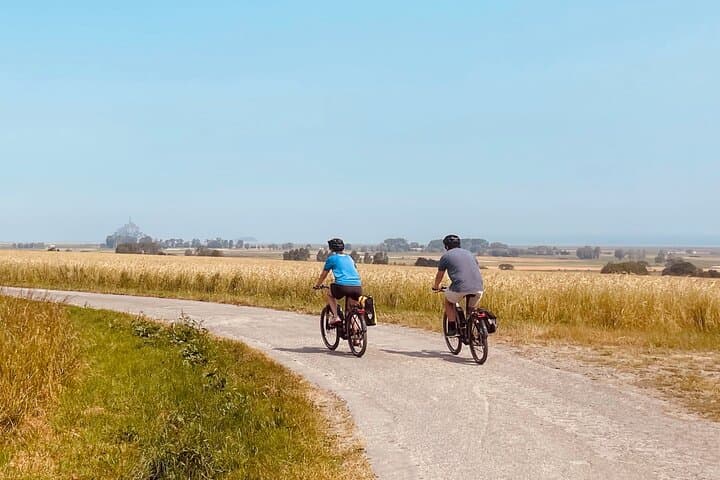 E-Bike Tour to Mont Saint Michel // Private guided tour