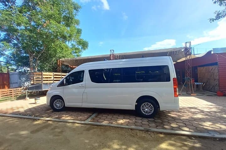 Luxury Transportation to and from Xoxocotlan Airport to Hotels