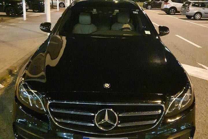 Private Transfer from Nantes Airport (NTE) to La Rochelle Port
