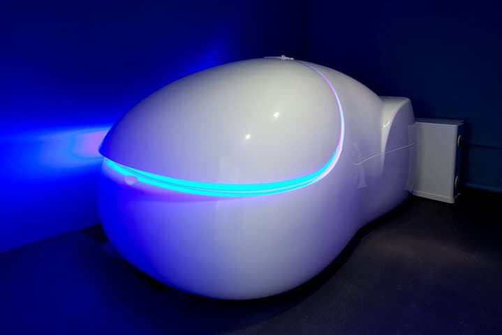 1 hour floating in a Touraine sensory isolation cocoon