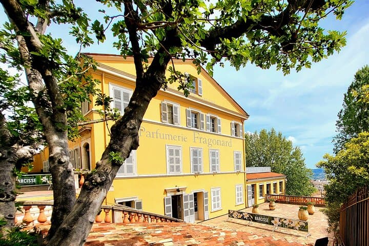 Private discovery of the hinterland of the Côte d'Azur