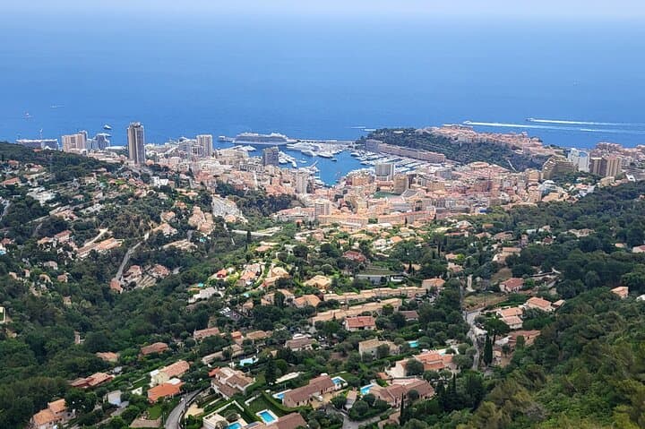 Excursion Van > Cannes > Nice > Eze Village > Monaco Monte-Carlo