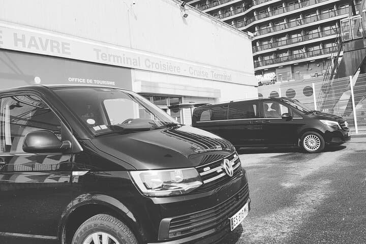 Travel privately to Paris and its Airports from Le Havre