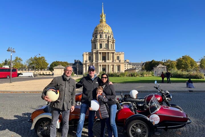 A family listens to the stories of Napoleon Bonaparte