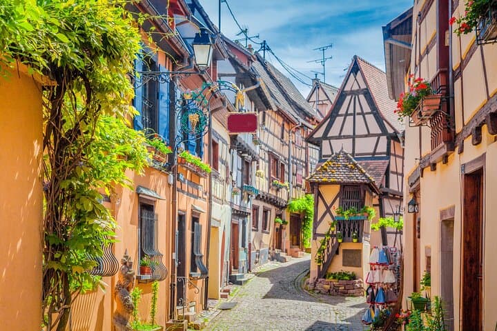 Private Full-Day Heritage Tour from Strasbourg to Alsace Villages