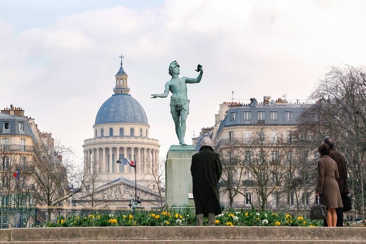 Panthéon Paris Private Guided Tour with Transfers