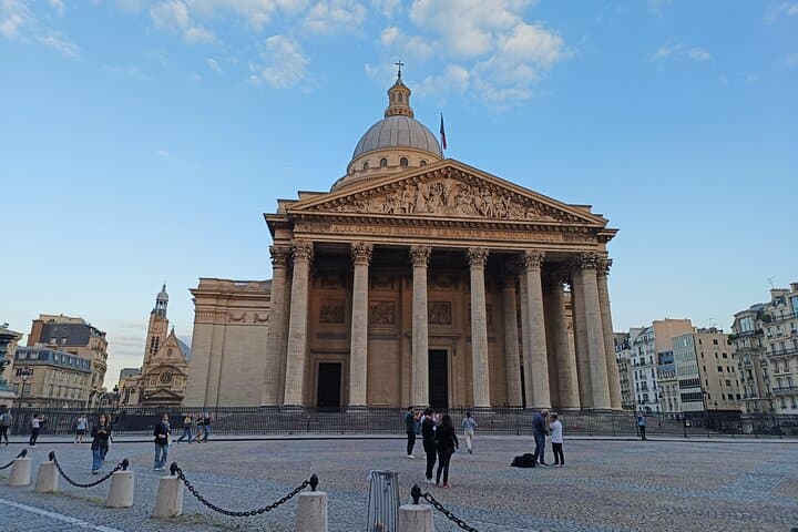 Paris Chocolate Experience in Latin Quarter Walking Tour for Kids