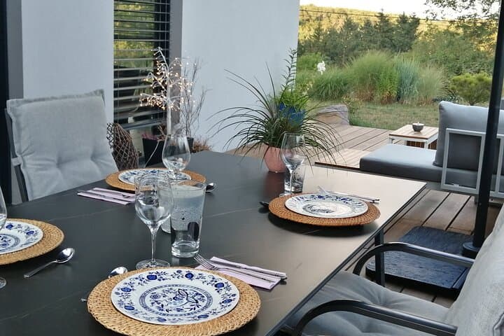 Classy Apéritif Lunch with Breathtaking Nature Views