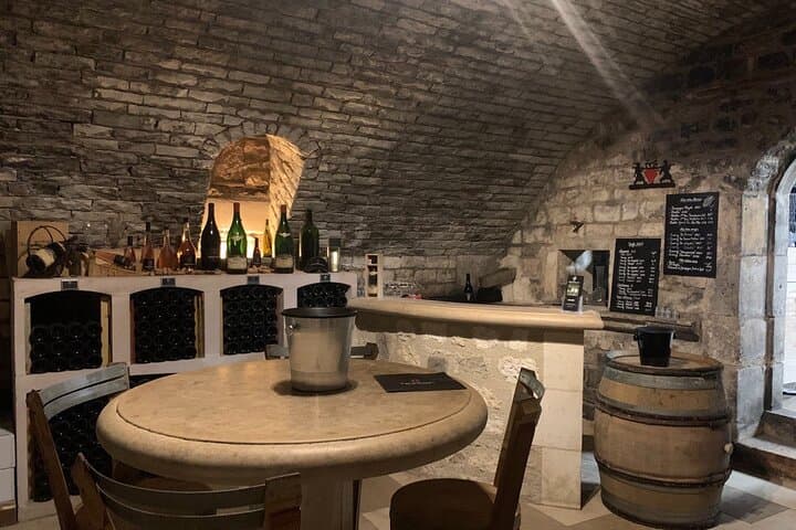 Private trip Burgundy from Paris 20 Chablis Wines tasting