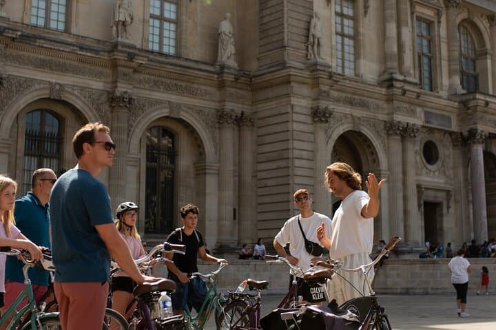 Explore Paris Highlights by Bike