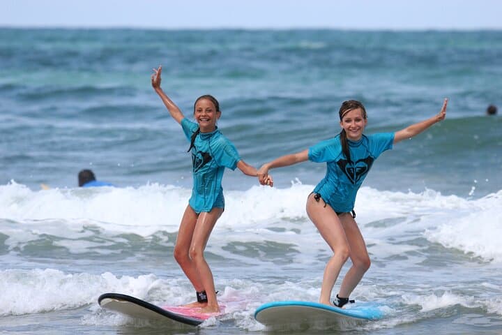 Discover Surfing on the beaches of Biarritz