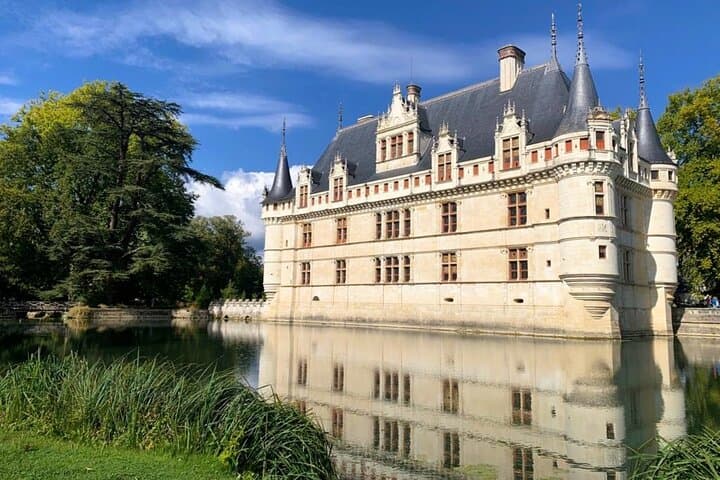 Loire Valley Half Day : Villandry and Azay-le-Rideau from Tours