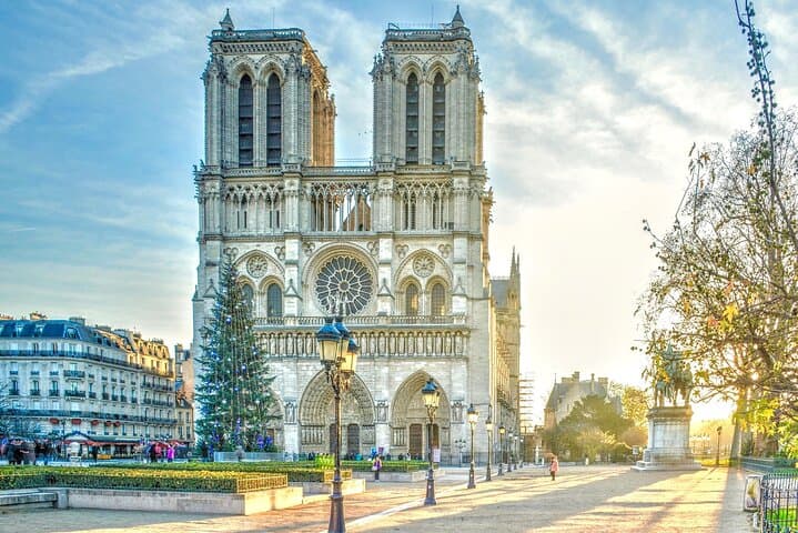Paris Latin Quarter Private Tour—Roman Ruins, Sorbonne & Pantheon