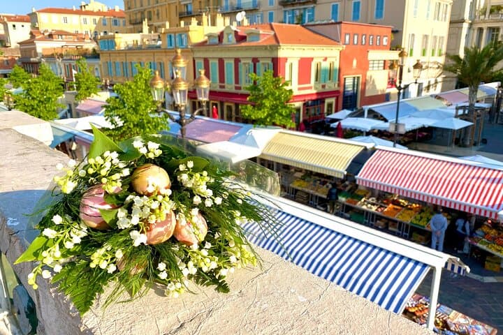 Unusual private walking tour of Old Nice with certified guide