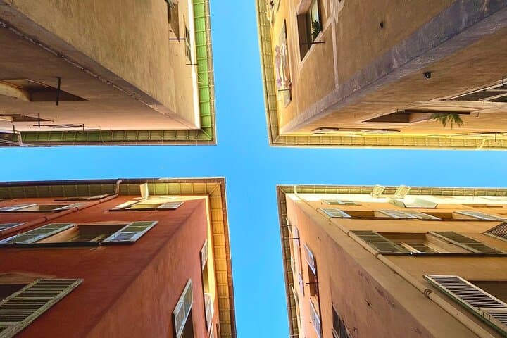 Unusual private walking tour of Old Nice with certified guide