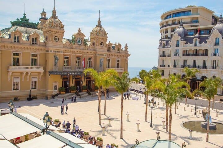 Casino Square